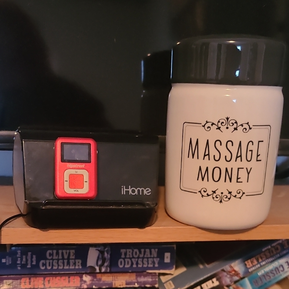 iHome Speaker